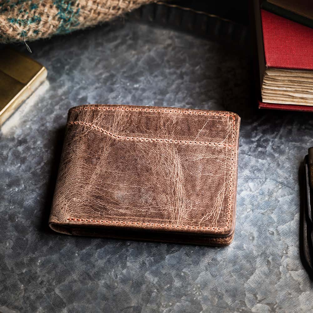 Huron Premium Bifold with ID Window - Image 11