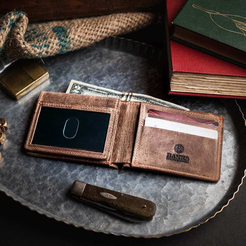 Huron Premium Bifold with ID Window - Image 18