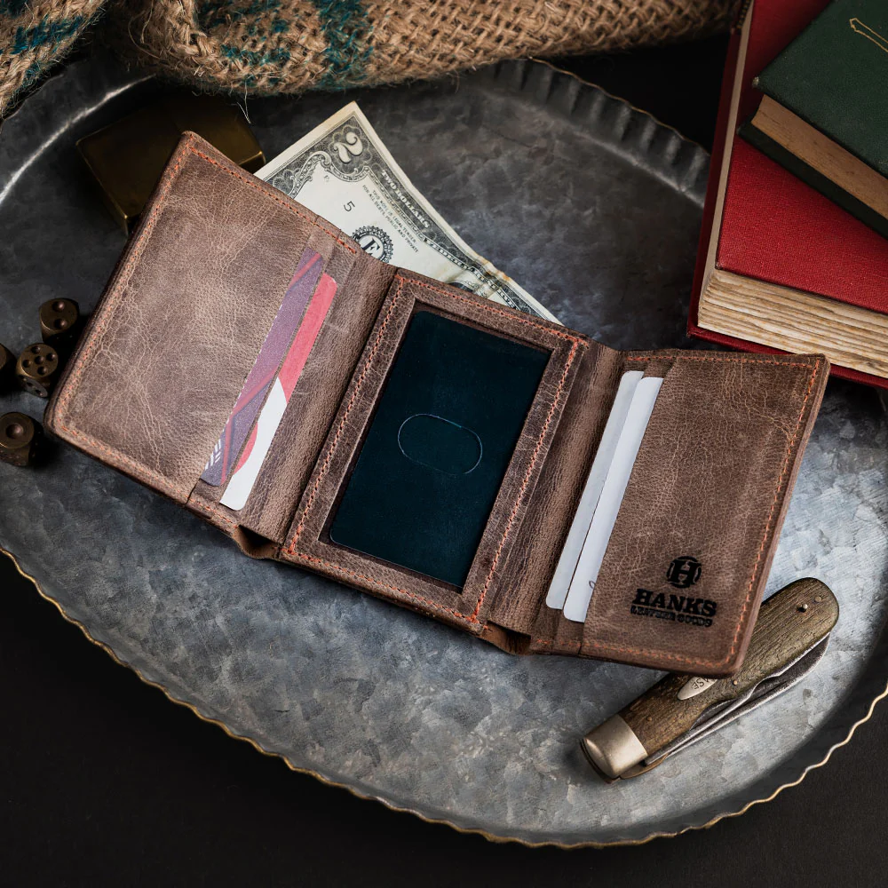 Saranac Premium Trifold - Image 9